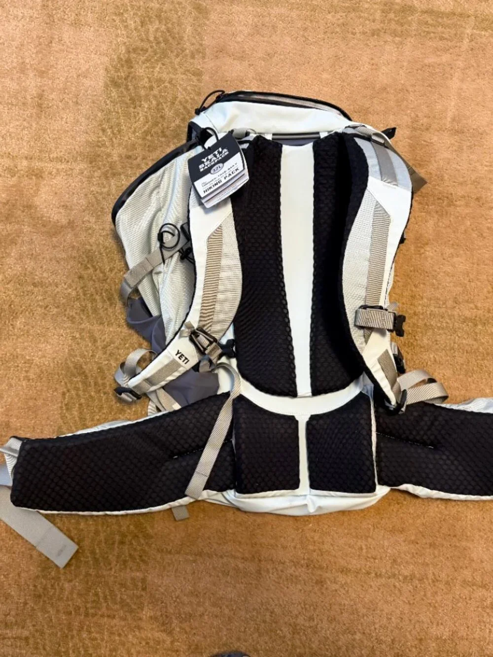 YETI Skala 32 Backpack Men's Size L/XL NWT - Picture 3 of 8
